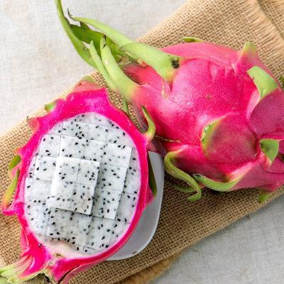 经常吃火龙果好处多多,但养生专家建议:这2种人最好别多吃