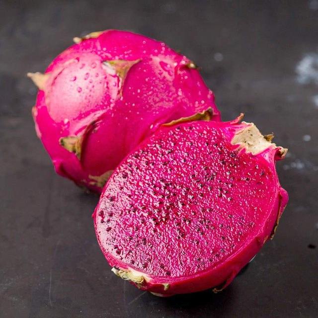 经常吃火龙果好处多多,但养生专家建议:这2种人最好别多吃