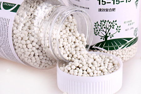 花肥白色颗粒是啥