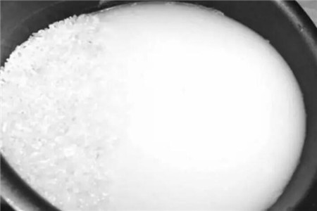 淘米水可以浇栀子花吗