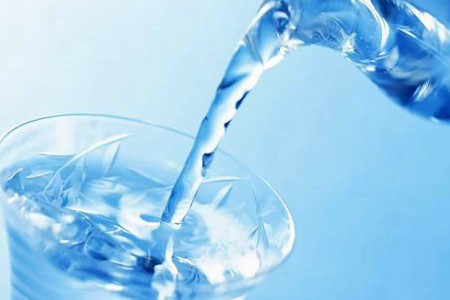 平安树怎么浇水