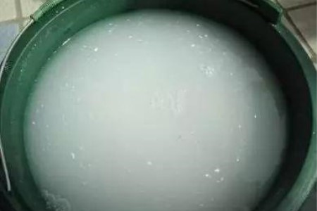 多菌灵灌根使用办法