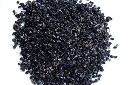 黑枸杞和红枸杞的区别