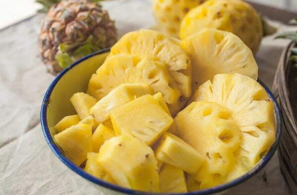 香水菠萝和凤梨有什么区别 香水菠萝的营养价值