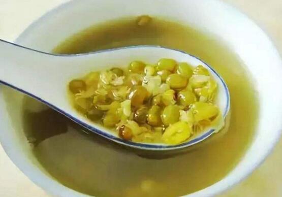 绿豆茶有什么功效和作用 绿豆茶的做法窍门