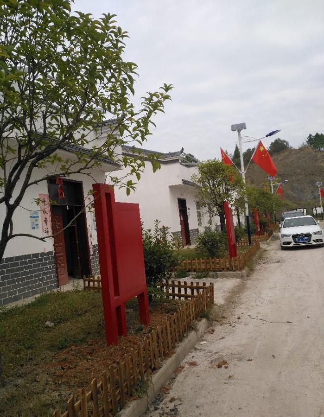 农村建设真的越来越好，道路整洁，环境清新，大家能来晒晒图吗？