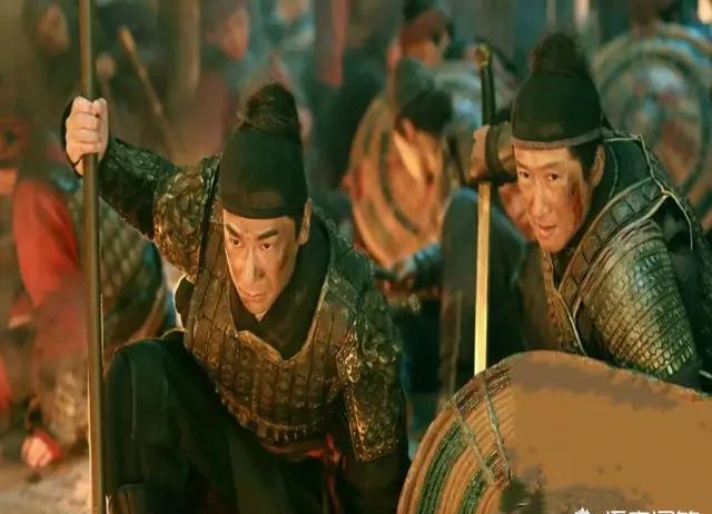 实行诱敌深入危险计划时，古代将领应该怎样和士兵沟通？