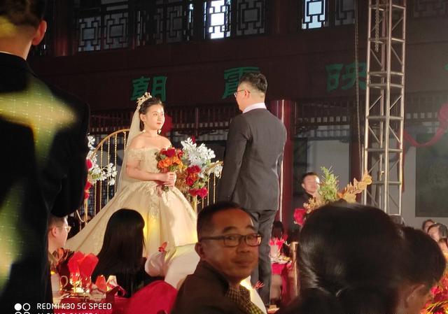 现在农村青年结婚，男方一般给女方多少彩礼？