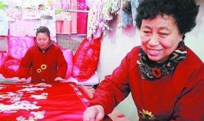 离开生我养我的故乡农村25年，真有必要盖栋小楼养老吗？