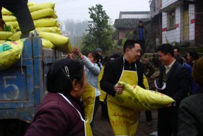 农资是“暴利”？不入行不知道深浅，农民与农资人究竟有何区别？