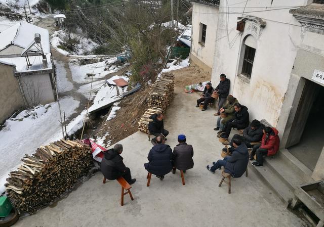 如果疫情来自美国，那为何在中国传播了这么久后美国才开始爆发？